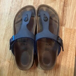 Kids size 35 Gizeh Birkenstocks